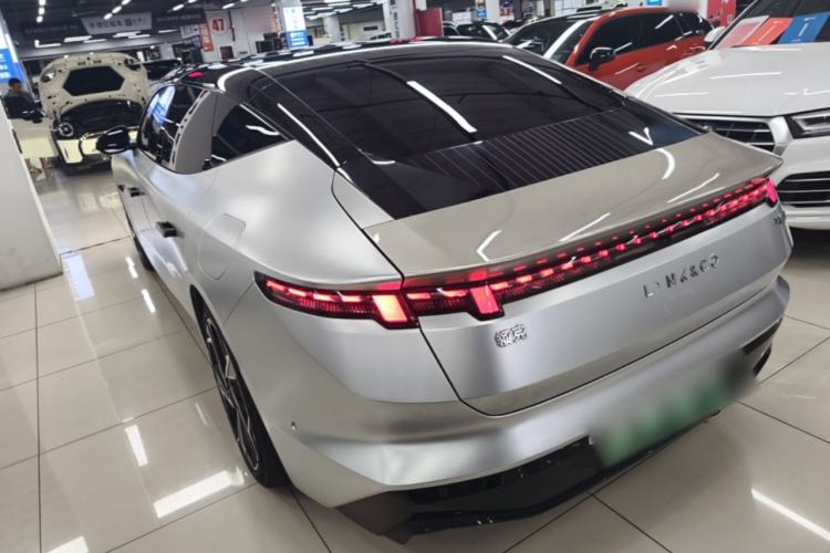 Used Lynk & Co Z10 2025 95 kWh 702 km All-Wheel Drive Intelligent Driving Ultra Rear Left 45 Deg