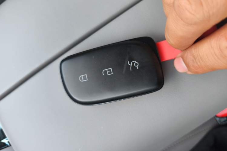 Used Lynk & Co Z10 2025 95 kWh 702 km All-Wheel Drive Intelligent Driving Ultra Vehicle Key