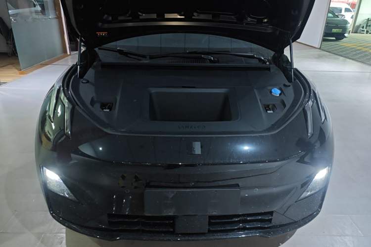 Used Lynk & Co Z20 2025 530 km Range Rear-Wheel Drive Max Engine Bay