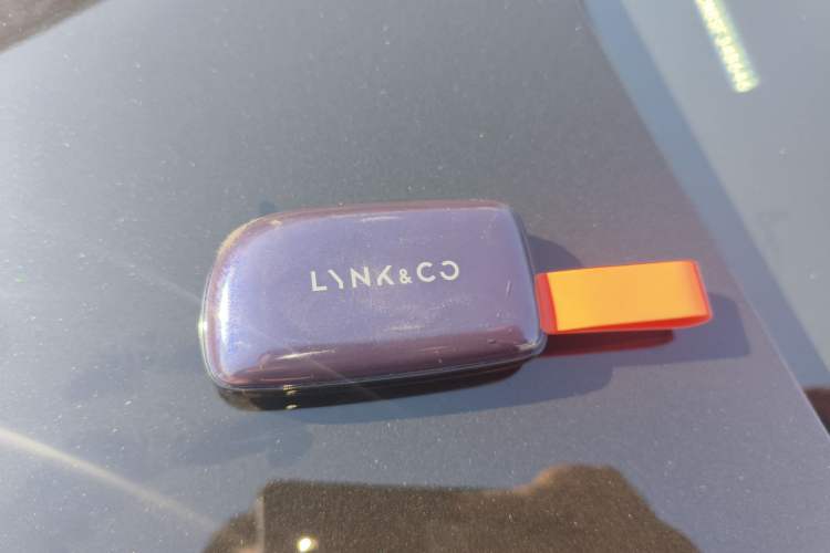 Used Lynk & Co Z20 2025 530 km Range Rear-Wheel Drive Pro Interior 1