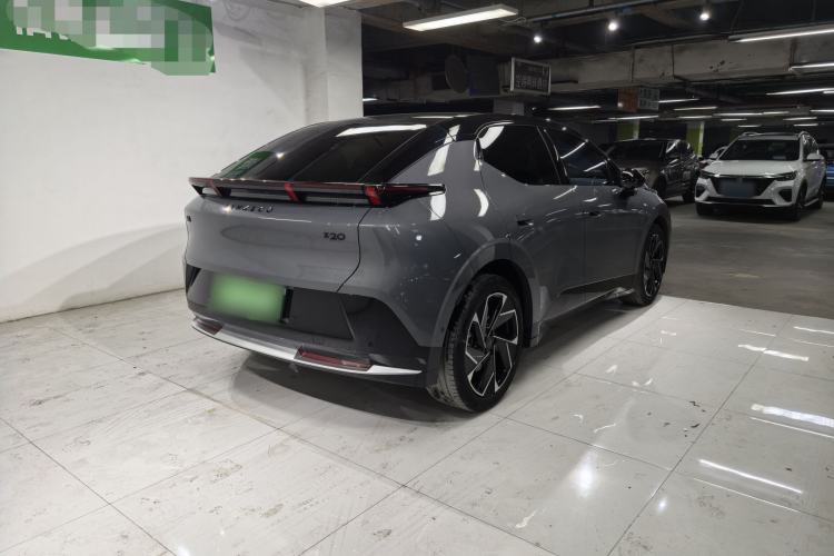 Used Lynk & Co Z20 2025 530 km Range Rear-Drive Max "Chasing the Sun" Edition Exterior 13