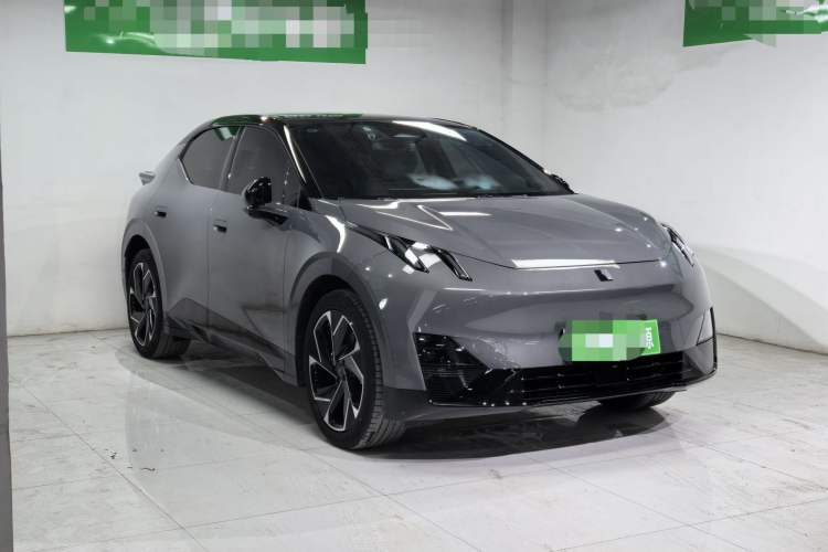 Used Lynk & Co Z20 2025 530 km Range Rear-Drive Max "Chasing the Sun" Edition Exterior 3