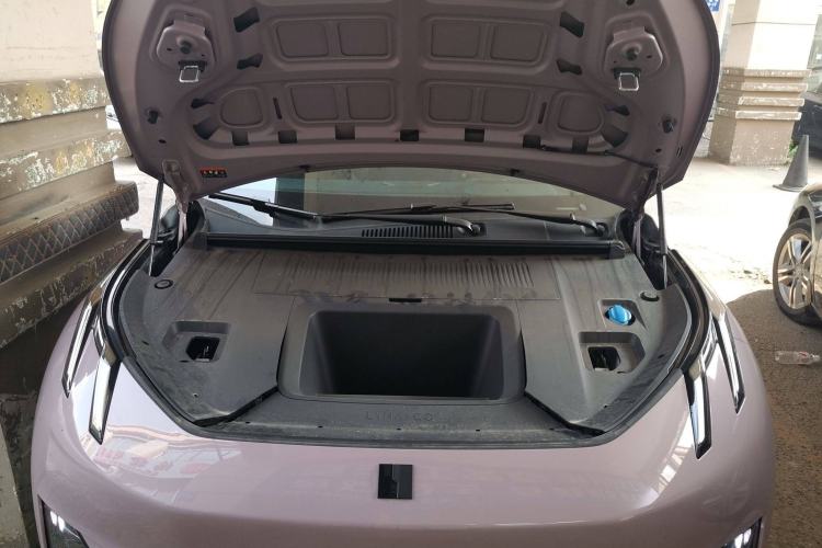 Used Lynk & Co Z20 2025 530 km Range Rear-Wheel Drive Max Engine Bay