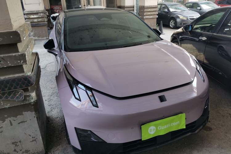 Used Lynk & Co Z20 2025 530 km Range Rear-Wheel Drive Max Exterior 2