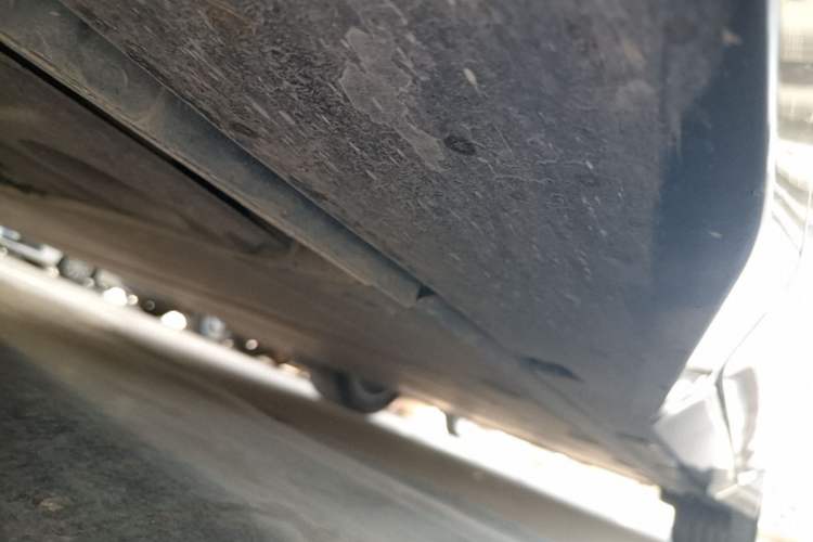 Used Lynk & Co Z20 2025 530 km Range Rear-Wheel Drive Pro Left Side Sill