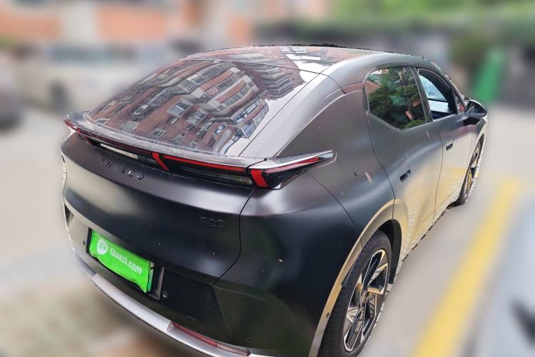 Used Lynk & Co Z20 2025 530 km Range Rear-Drive Max "Chasing the Sun" Edition Rear Right 45 Deg