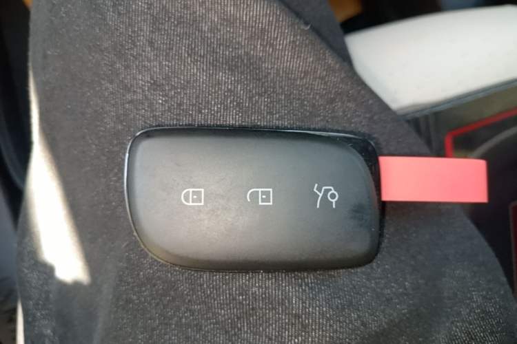 Used Lynk & Co Z20 2025 530 km Range Rear-Wheel Drive Pro Vehicle Key