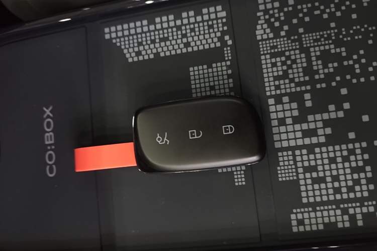Used Lynk & Co Z20 2025 530 km Range Rear-Wheel Drive Pro Vehicle Key