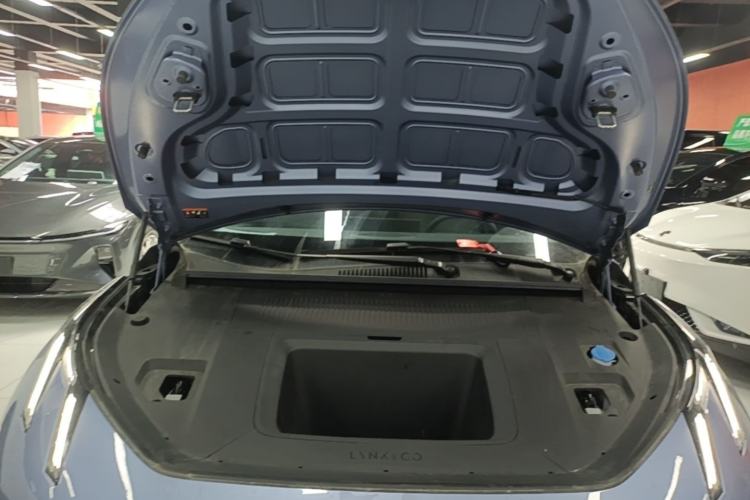 Used Lynk & Co Z20 2025 530 km Range Rear-Wheel Drive Pro Engine Bay