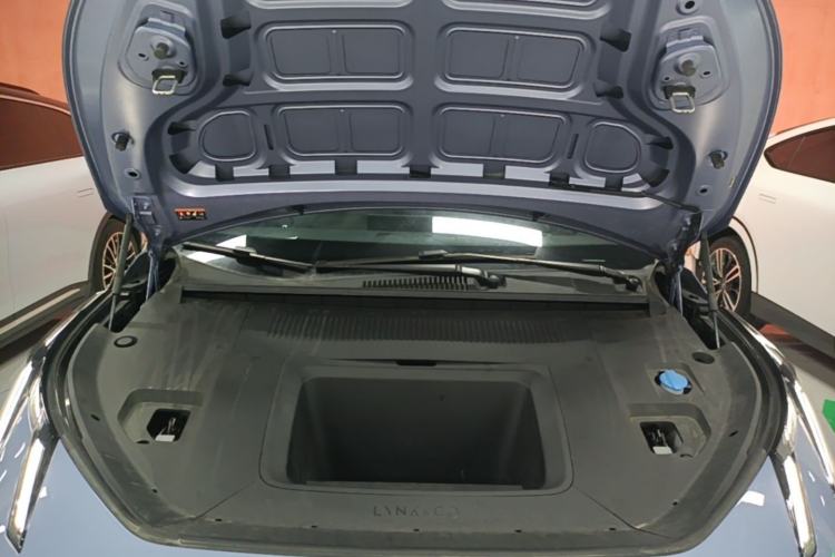 Used Lynk & Co Z20 2025 530 km Range Rear-Wheel Drive Pro Engine Bay
