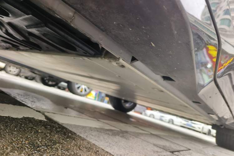 Used Lynk & Co Z20 2025 530 km Range Rear-Wheel Drive Pro Chassis Front Left