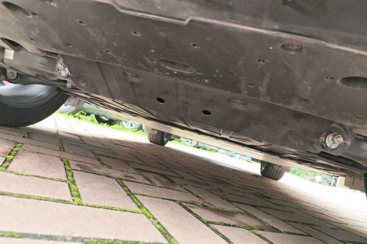 Used Lynk & Co Z20 2025 530 km Range Rear-Wheel Drive Max Chassis Rear