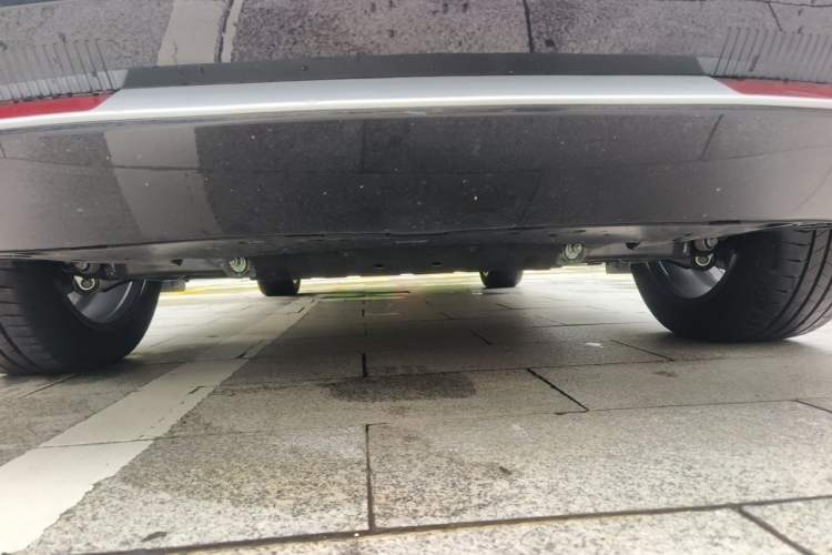 Used Lynk & Co Z20 2025 530 km Range Rear-Wheel Drive Pro Chassis Rear