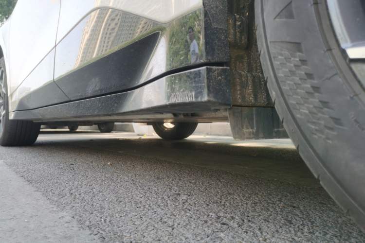 Used Lynk & Co Z20 2025 530 km Range Rear-Wheel Drive Pro Chassis Rear Left