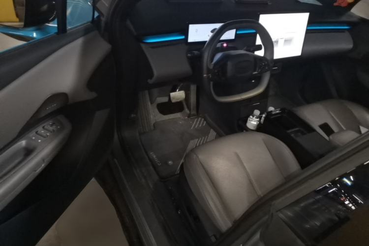 Used Lynk & Co Z20 2025 530 km Range Rear-Wheel Drive Max Driver Seat