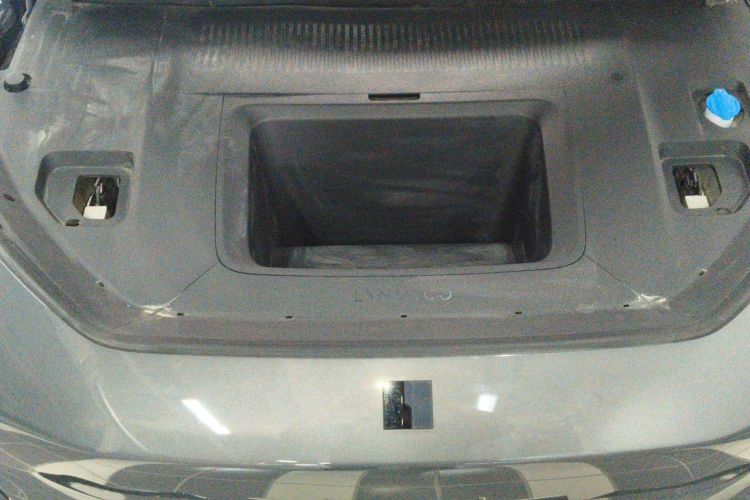 Used Lynk & Co Z20 2025 530 km Range Rear-Wheel Drive Max Engine Bay