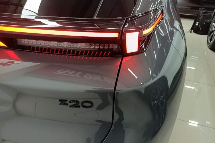 Used Lynk & Co Z20 2025 530 km Range Rear-Wheel Drive Max Exterior 3