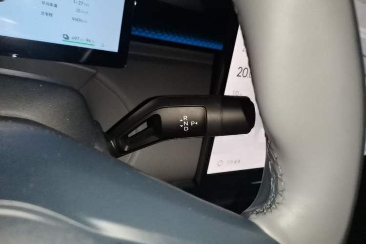 Used Lynk & Co Z20 2025 530 km Range Rear-Wheel Drive Max Gear Lever