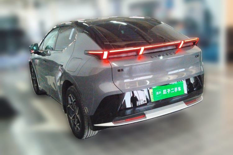 Used Lynk & Co Z20 2025 530 km Range Rear-Wheel Drive Max Rear Left 45 Deg