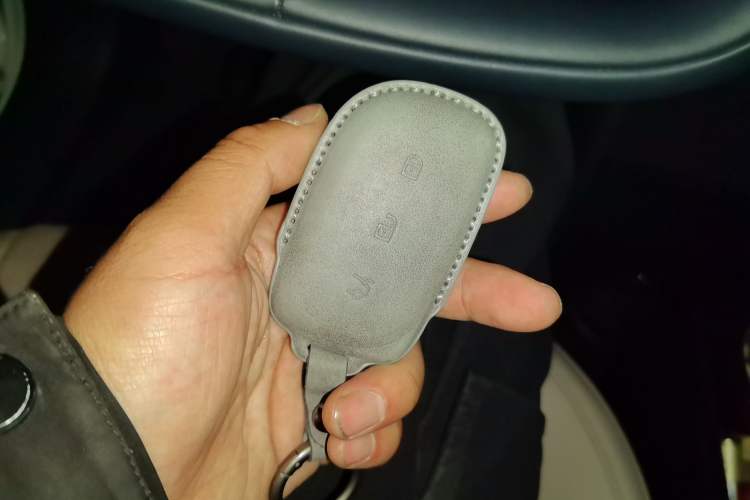 Used Lynk & Co Z20 2025 530 km Range Rear-Wheel Drive Max Vehicle Key