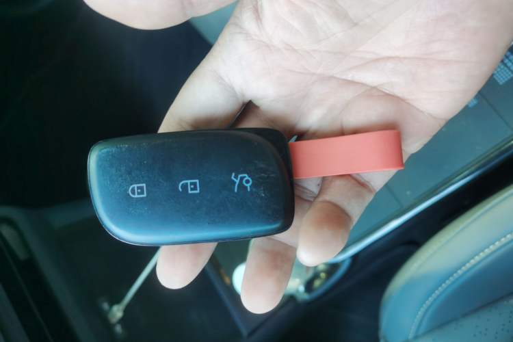 Used Lynk & Co Z20 2025 530 km Range Rear-Wheel Drive Pro Vehicle Key