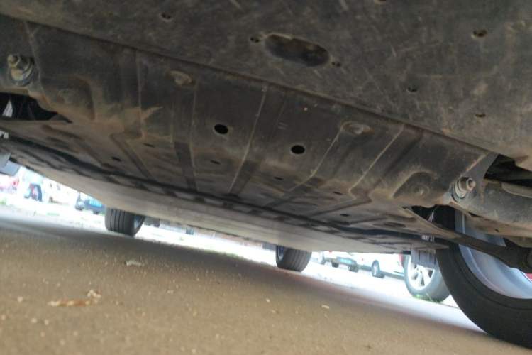 Used Lynk & Co Z20 2025 530 km Range Rear-Wheel Drive Max Chassis Rear