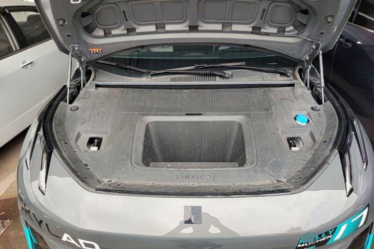 Used Lynk & Co Z20 2025 530 km Range Rear-Wheel Drive Max Engine Bay