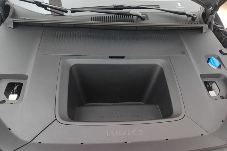 Used Lynk & Co Z20 2025 530 km Range Rear-Wheel Drive Pro Engine Bay