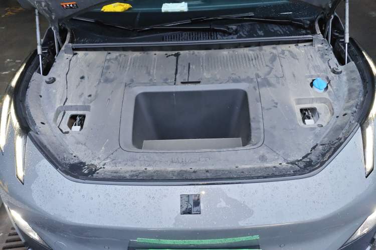 Used Lynk & Co Z20 2025 530 km Range Rear-Wheel Drive Pro Engine Bay
