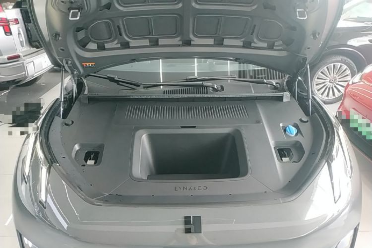 Used Lynk & Co Z20 2025 530 km Range Rear-Wheel Drive Max Engine Bay