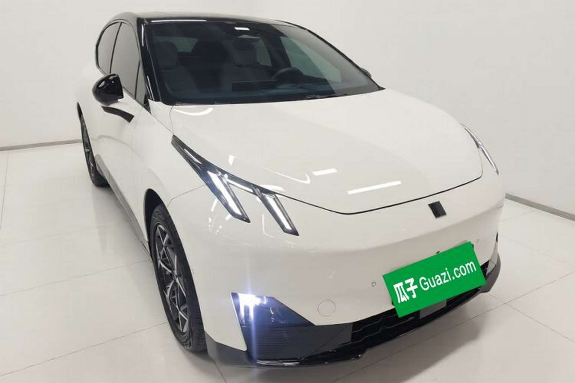 Used Lynk & Co Z20 2025 530 km Range Rear-Wheel Drive Max Exterior 1