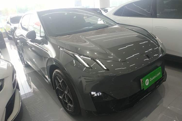 Used Lynk & Co Z20 2025 530 km Range Rear-Wheel Drive Max Exterior 2