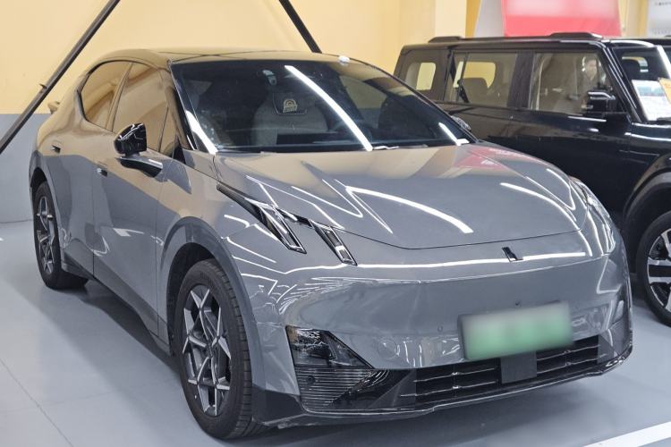 Used Lynk & Co Z20 2025 530 km Range Rear-Wheel Drive Pro Exterior 2