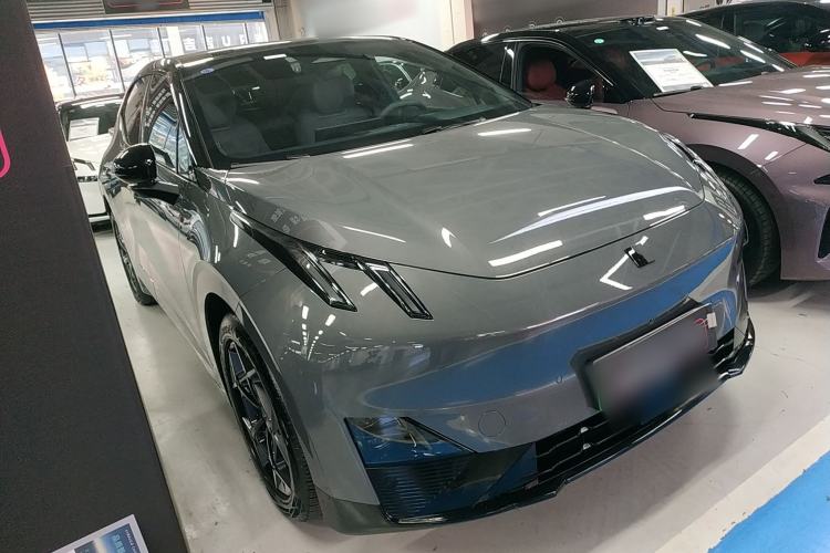 Used Lynk & Co Z20 2025 530 km Range Rear-Wheel Drive Max Exterior 2