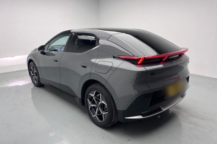 Used Lynk & Co Z20 2025 530 km Range Rear-Wheel Drive Max Exterior 2