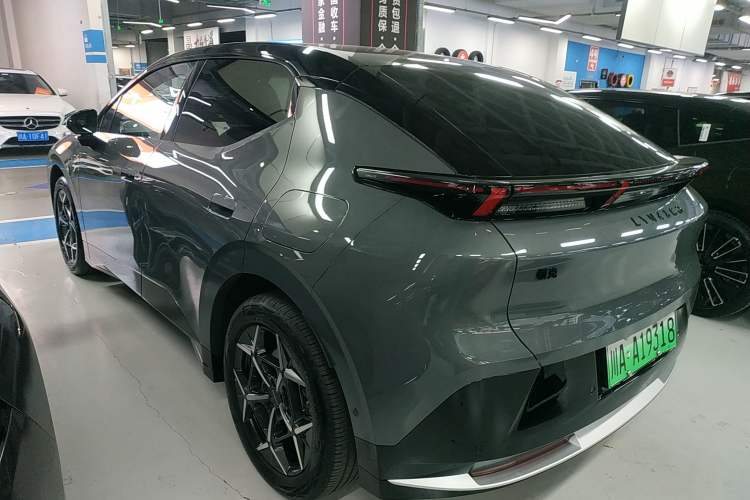 Used Lynk & Co Z20 2025 530 km Range Rear-Wheel Drive Max Exterior 3