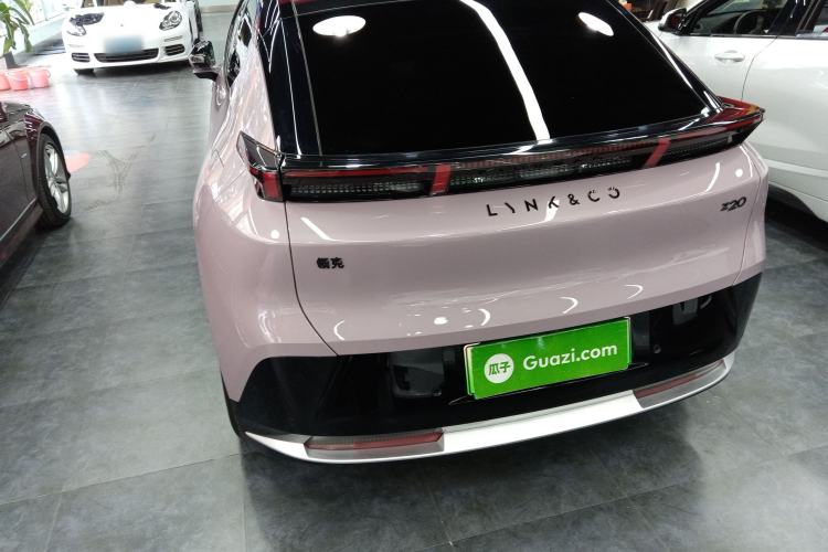 Used Lynk & Co Z20 2025 530 km Range Rear-Wheel Drive Max Exterior 4