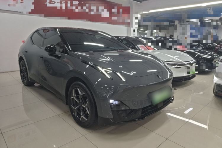 Used Lynk & Co Z20 2025 530 km Range Rear-Wheel Drive Max Front Right 45 Deg
