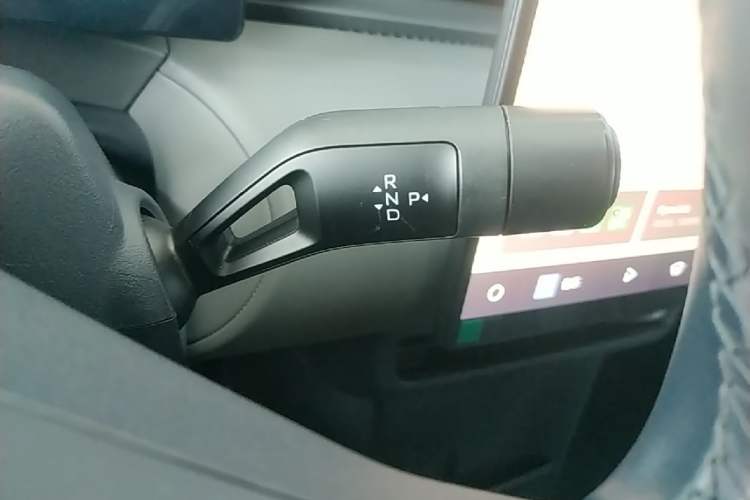 Used Lynk & Co Z20 2025 530 km Range Rear-Wheel Drive Max Gear Lever