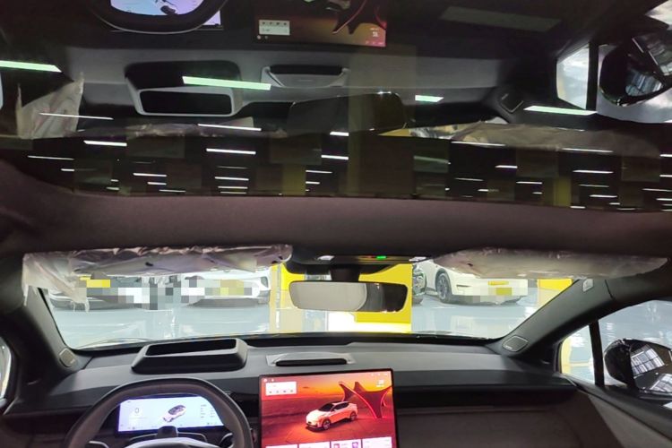 Used Lynk & Co Z20 2025 530 km Range Rear-Wheel Drive Max Headliner