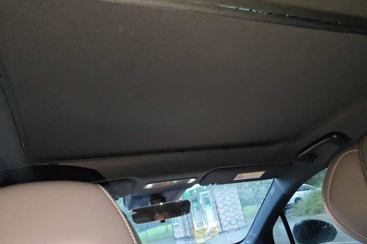 Used Lynk & Co Z20 2025 530 km Range Rear-Wheel Drive Pro Headliner