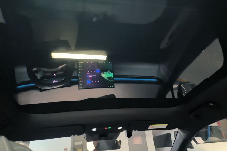 Used Lynk & Co Z20 2025 530 km Range Rear-Wheel Drive Max Headliner