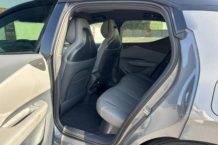 Used Lynk & Co Z20 2025 530 km Range Rear-Wheel Drive Max Interior 4