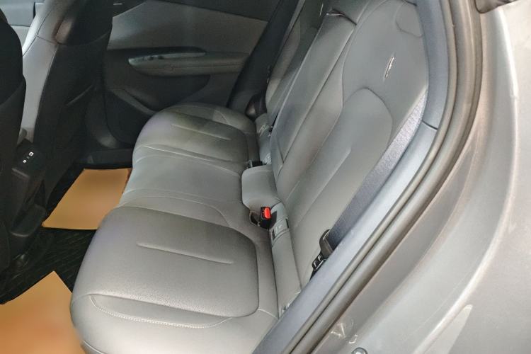 Used Lynk & Co Z20 2025 530 km Range Rear-Wheel Drive Max Interior 4