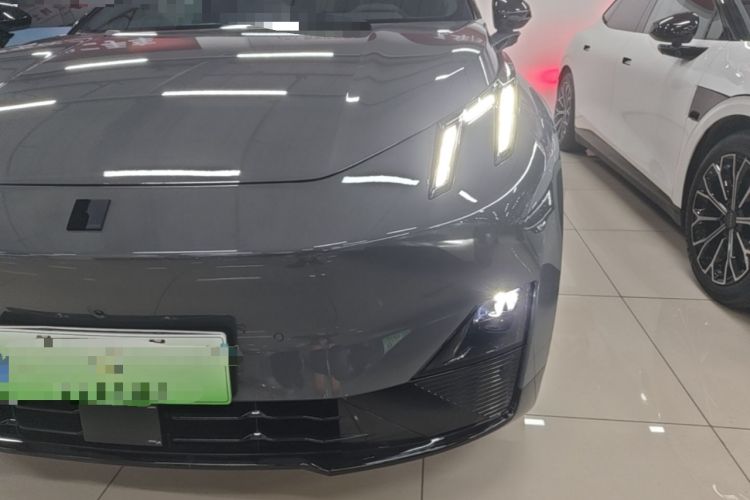 Used Lynk & Co Z20 2025 530 km Range Rear-Wheel Drive Max Left Front Headlight