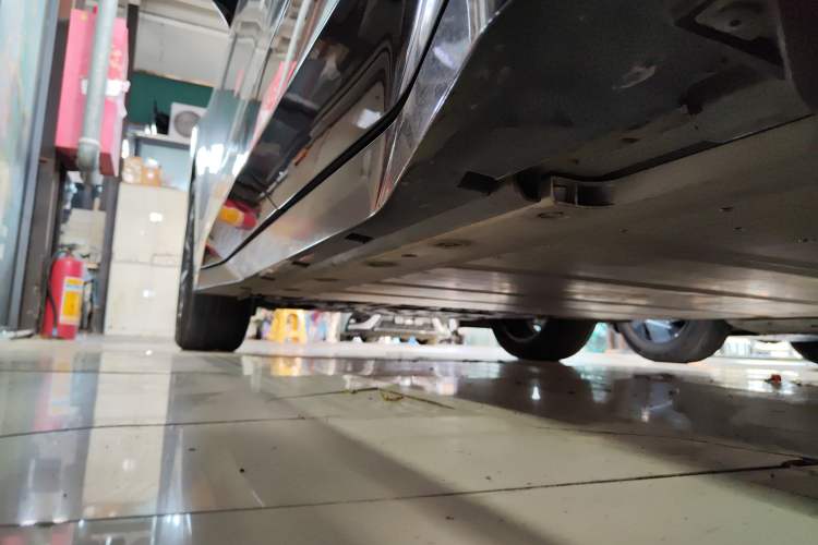 Used Lynk & Co Z20 2025 530 km Range Rear-Wheel Drive Max Left Side Sill