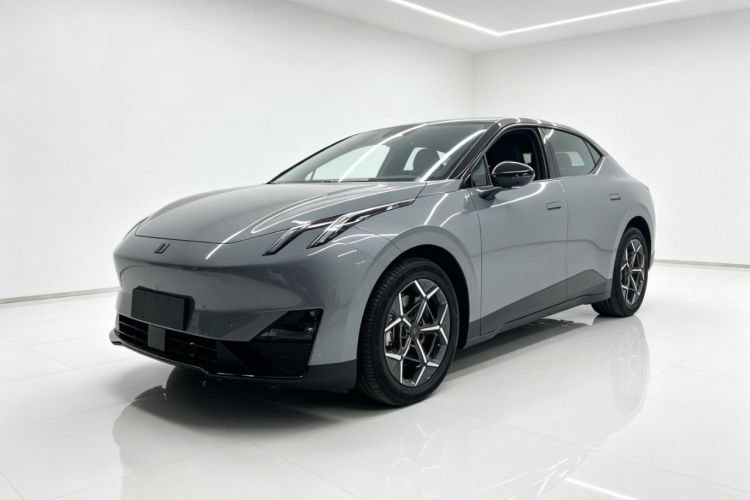 Lynk & Co Z20 2025 530 km Range Rear-Wheel Drive Max