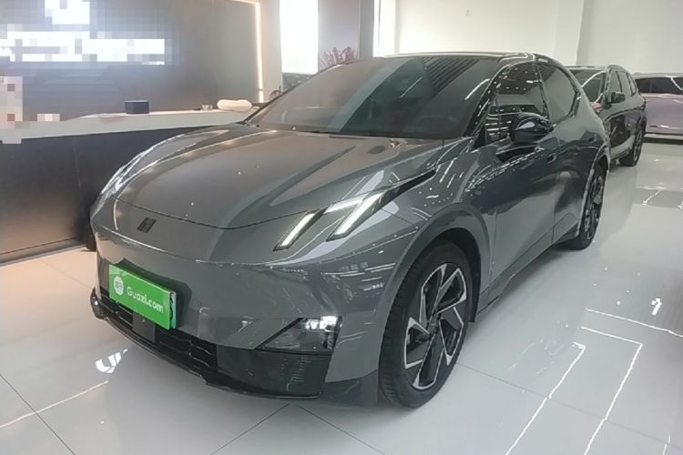 Lynk & Co Z20 2025 530 km Range Rear-Drive Max "Chasing the Sun" Edition