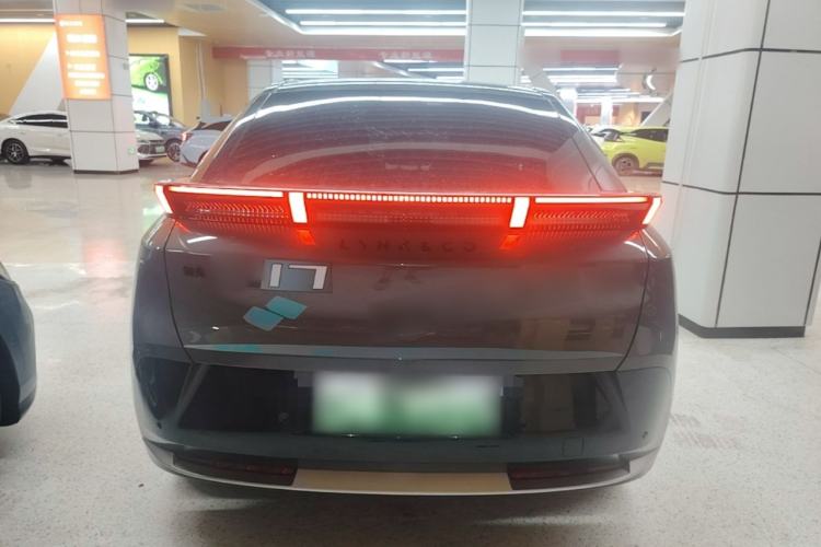 Used Lynk & Co Z20 2025 530 km Range Rear-Wheel Drive Pro Rear