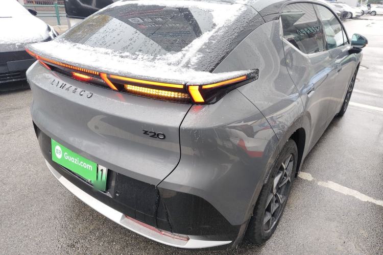 Used Lynk & Co Z20 2025 530 km Range Rear-Wheel Drive Max Rear Right 45 Deg